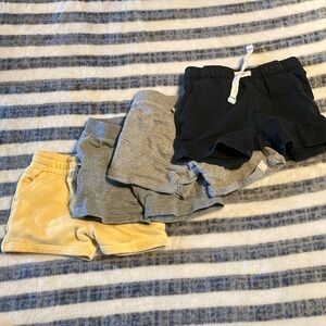 Bundle of 4 
baby shorts